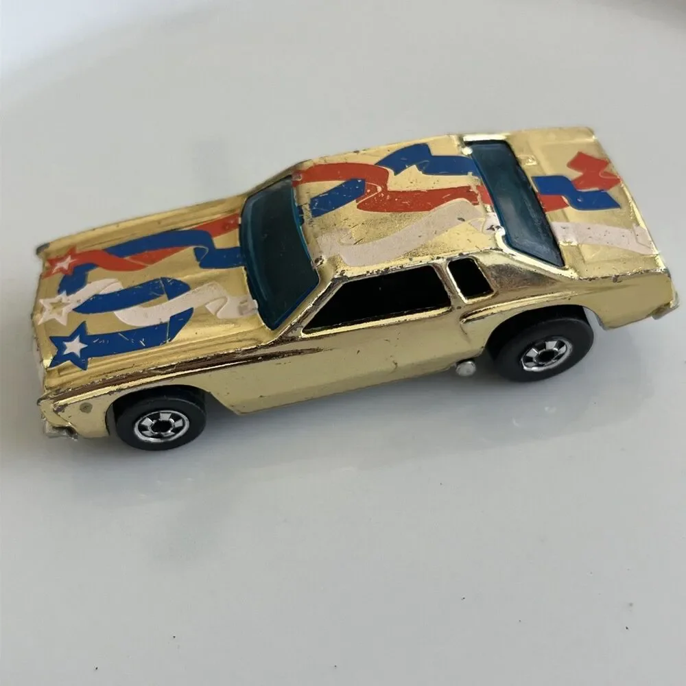 Hot Wheels Vintage Gold 1974 Chevrolet Monte Carlo Low Rider